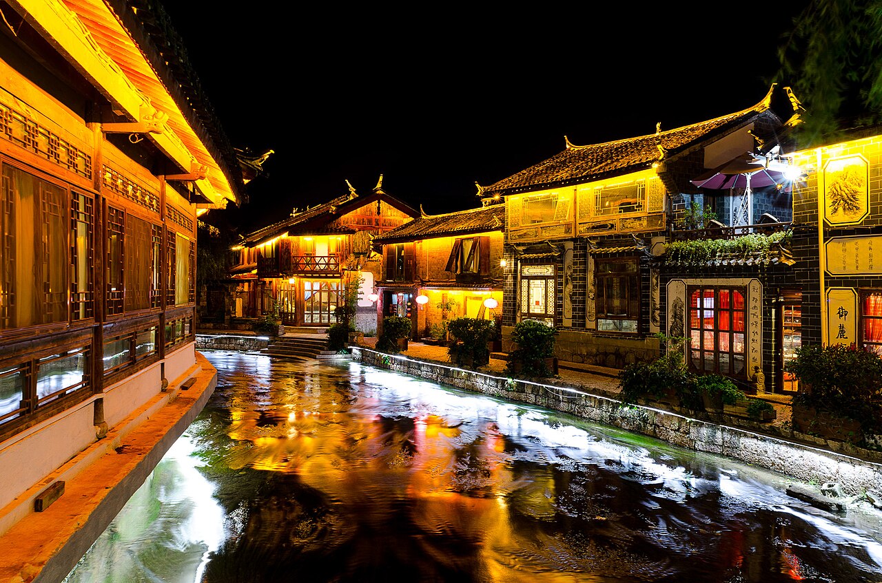Tumen Street: Quanzhou’s Living Map of Faiths